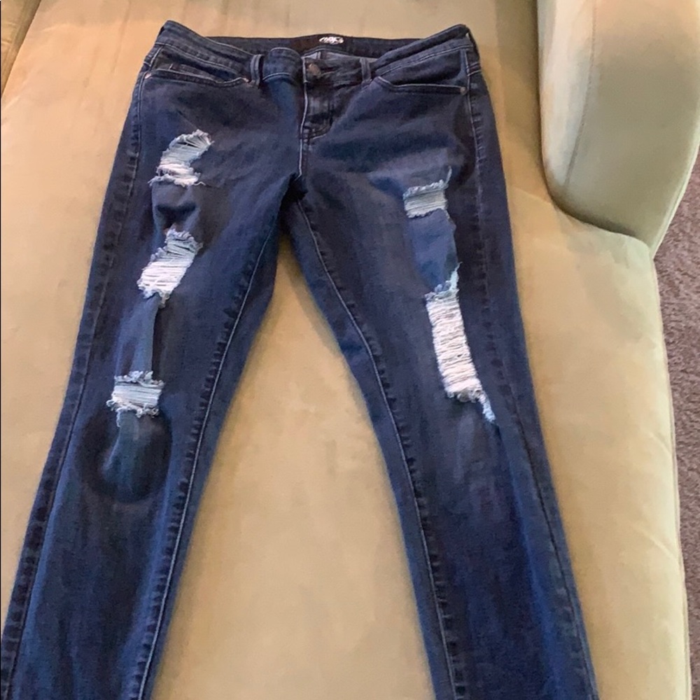 Medium wash ripped jeans